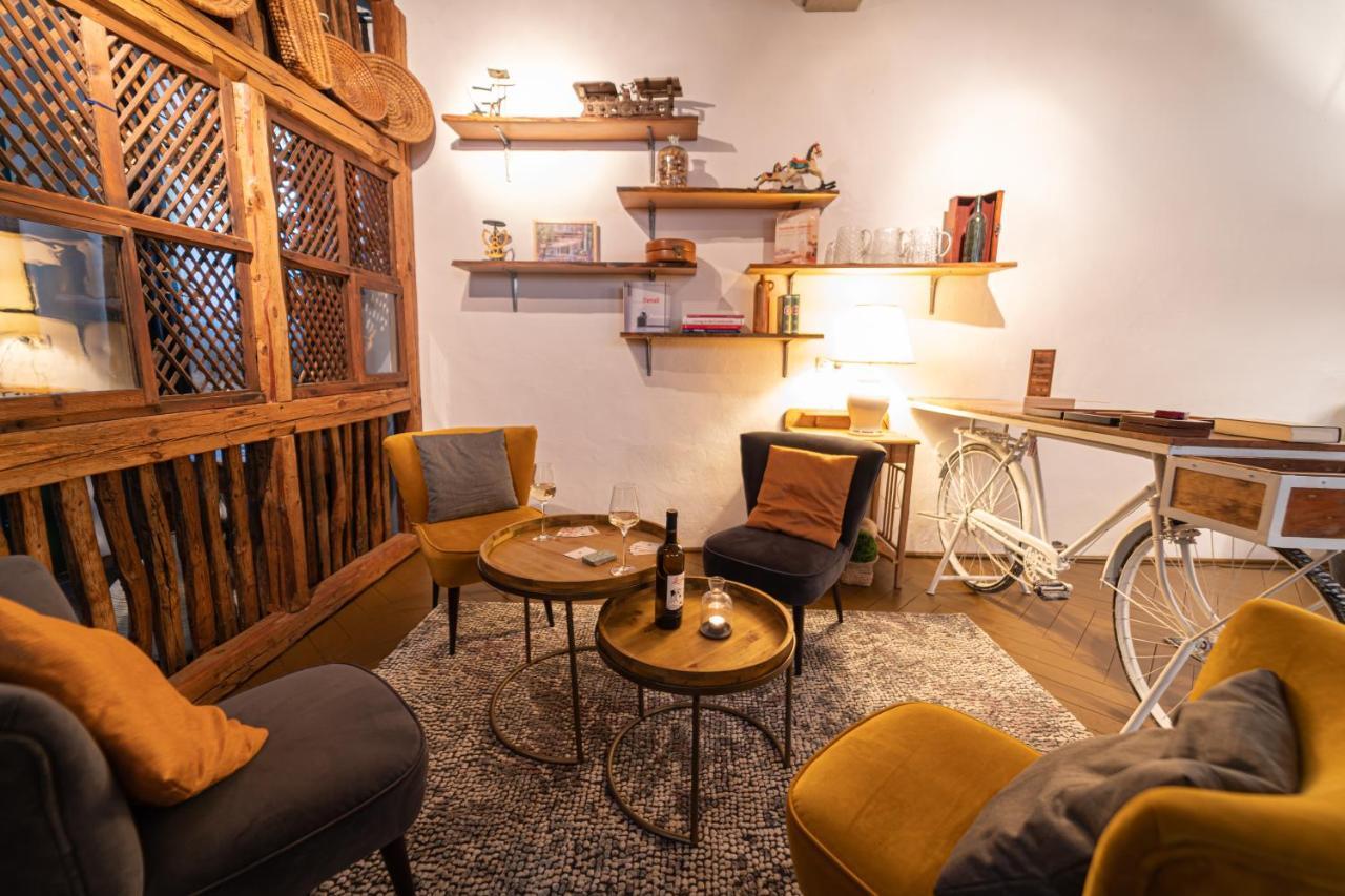 Der Schwan Hotel & Restaurant Schwanstetten エクステリア 写真