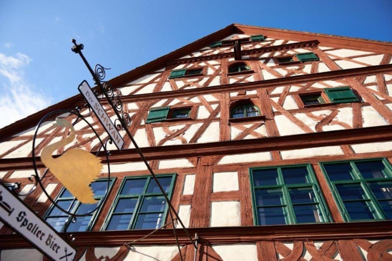 Der Schwan Hotel & Restaurant Schwanstetten エクステリア 写真
